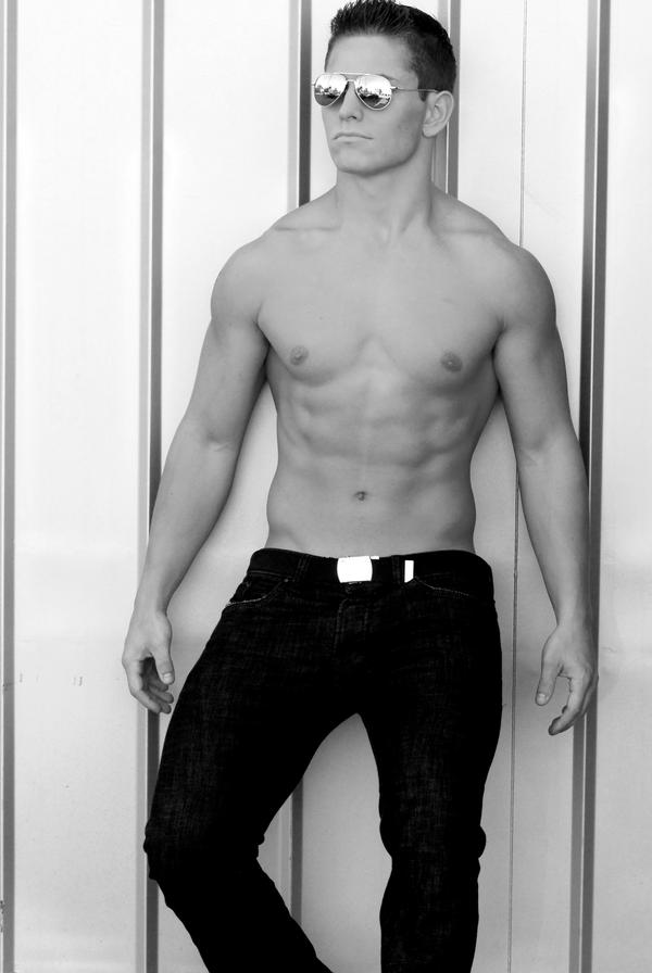 แมน ล่ำ หล่อ