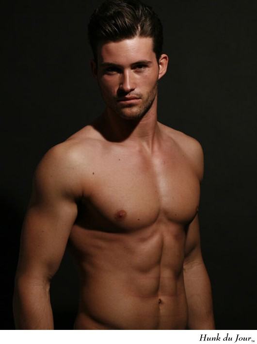 แมน ล่ำ หล่อ