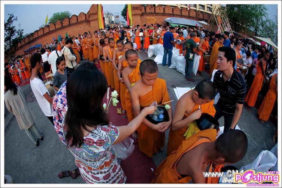 เชิญเที่ยวงานประเพณีสงกรานต์เชียงใหม่ 2554 "สุขก๋ายเย็นใจ๋ ไร้แอลกอฮอล์"