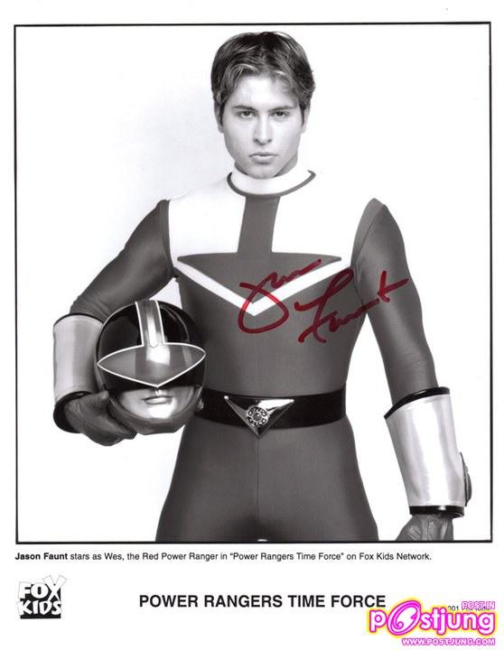 หนุ่มหล่อเซ็กซี่ในชุด super hero เป้าตุง