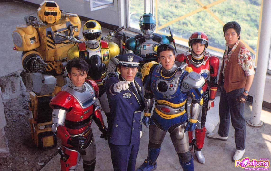 หนุ่มหล่อเซ็กซี่ในชุด super hero เป้าตุง