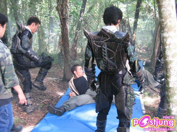 หนุ่มหล่อเซ็กซี่ในชุด super hero เป้าตุง