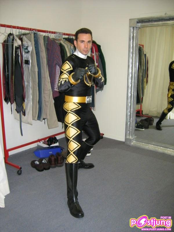 หนุ่มหล่อเซ็กซี่ในชุด super hero เป้าตุง