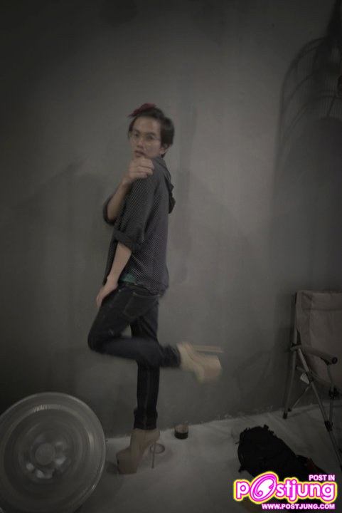 SANTI WAINE  SumMER OF LOVE ...Behind the Lens