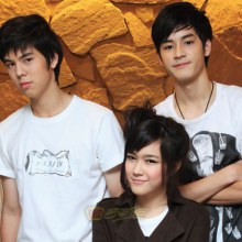 เก้า-พีช-แนท @ทีวีอินไซด์ ฉบับที่402 28มี.ค-5เม.ษ.54