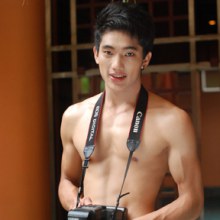 มาเรียนถ่ายรูปด้วยกันครับ