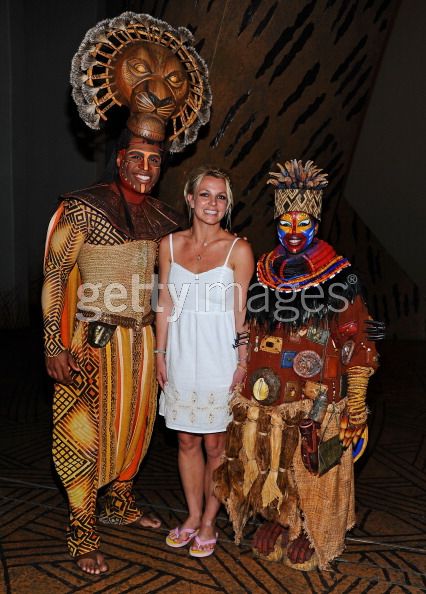 BritneyพาลูกๆมาดูละครเพลงTHE LION KING ที่ Mandalay Bay LAS VEGAS.