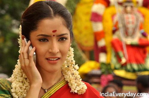 พิ้งกี้ สาวิกา ในหนังอินเดีย