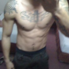 นักร้องหุ่นฟิต แบงค์ Clash