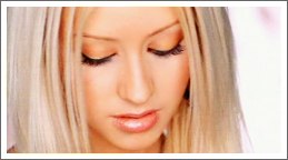 สวยบนโลกไม่ได้มาจากต่างดาว christina aguilera