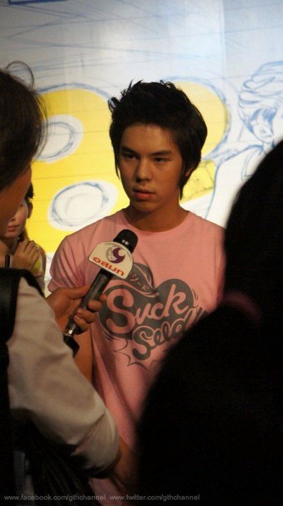 ภาพงานเลี้ยงรุ่น ฉลอง80 ล้าน SuckSeed..(ห่วยขั้นเทพ) to success