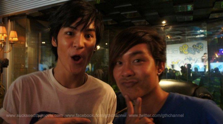 ภาพงานเลี้ยงรุ่น ฉลอง80 ล้าน SuckSeed..(ห่วยขั้นเทพ) to success