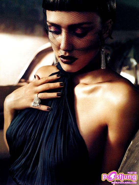 Jessica Alba @Vogue Italia April 2011