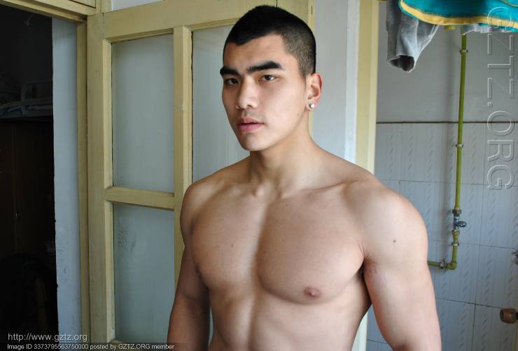 ชอบหนุ่มๆหุ่นแบบไหน ไทยจีนฝรั่งนิโก