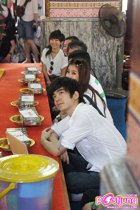 ต้อล & มิ้นท์-ชาลิดา ร่วมกิจกรรมไหว้พระ 9วัด กับ daradaily