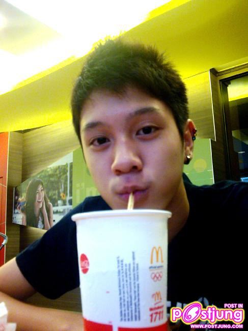 Pic พี่อ๋อง น้องชายแป้ง เดอะสตาร์