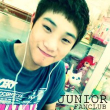 จูเนียร์ the star 7 หรือ จูเนียร์ กรวิชญ์ สูงกิจบูลย์ หนุ่มหน้าตี๋ ขี้เล่น