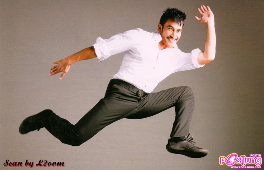 นักแสดงตำนานสมเด็จพระนเรศวรฯ พักรบ ขึ้นปกแพรว ฉบับเดือนเมษายน 2554