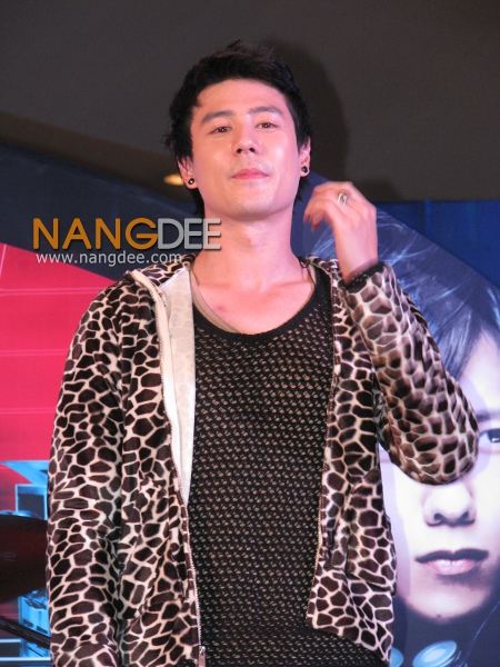 โดม ปกรณ์ ลัม ในงานเปิดตัว GANTZ สาวกกันสึ พันธุ์แสบสังหาร