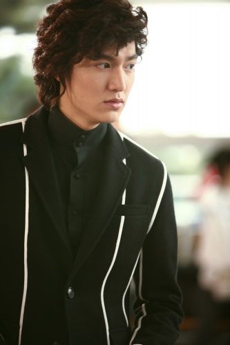 ลีมินโฮ (Lee Min Ho)