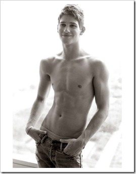 กล้ามแบบเด็กวัยรุ่น