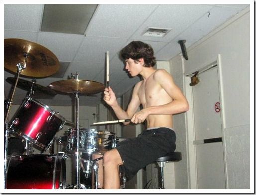 กล้ามแบบเด็กวัยรุ่น