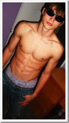 กล้ามแบบเด็กวัยรุ่น