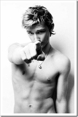 กล้ามแบบเด็กวัยรุ่น