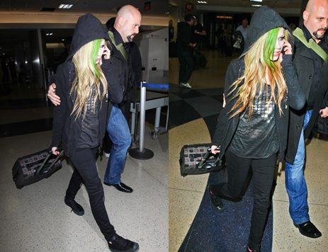 Avril Lavigne มากับไฮไลท์สีผมใหม่ (อีกแล้ว)