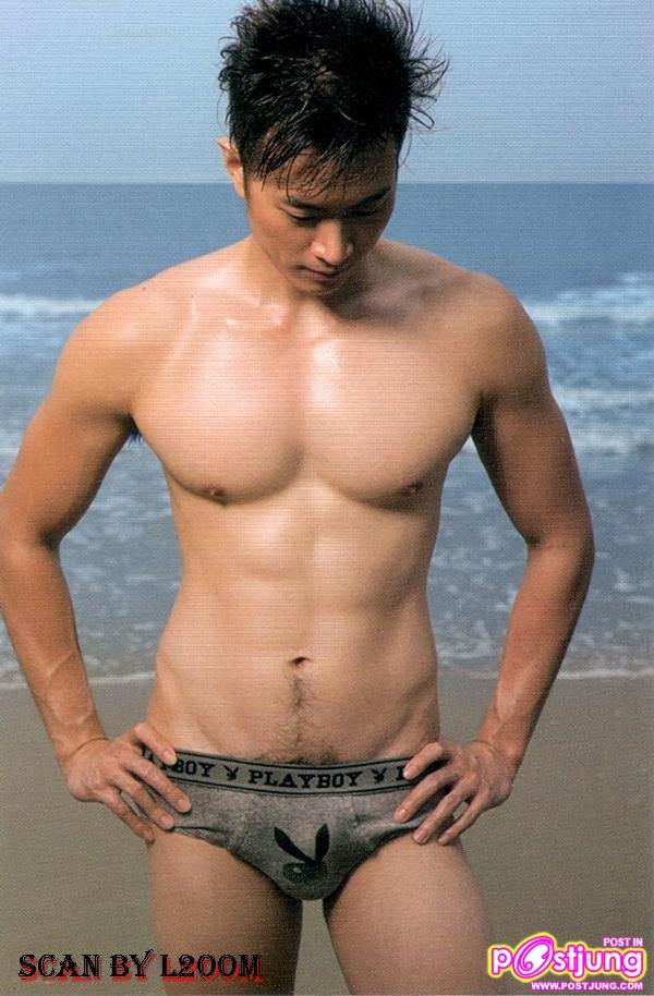 [SCAN] Kanakrit..Lonely Beach @Attitude Thailand no.2 April 2011
