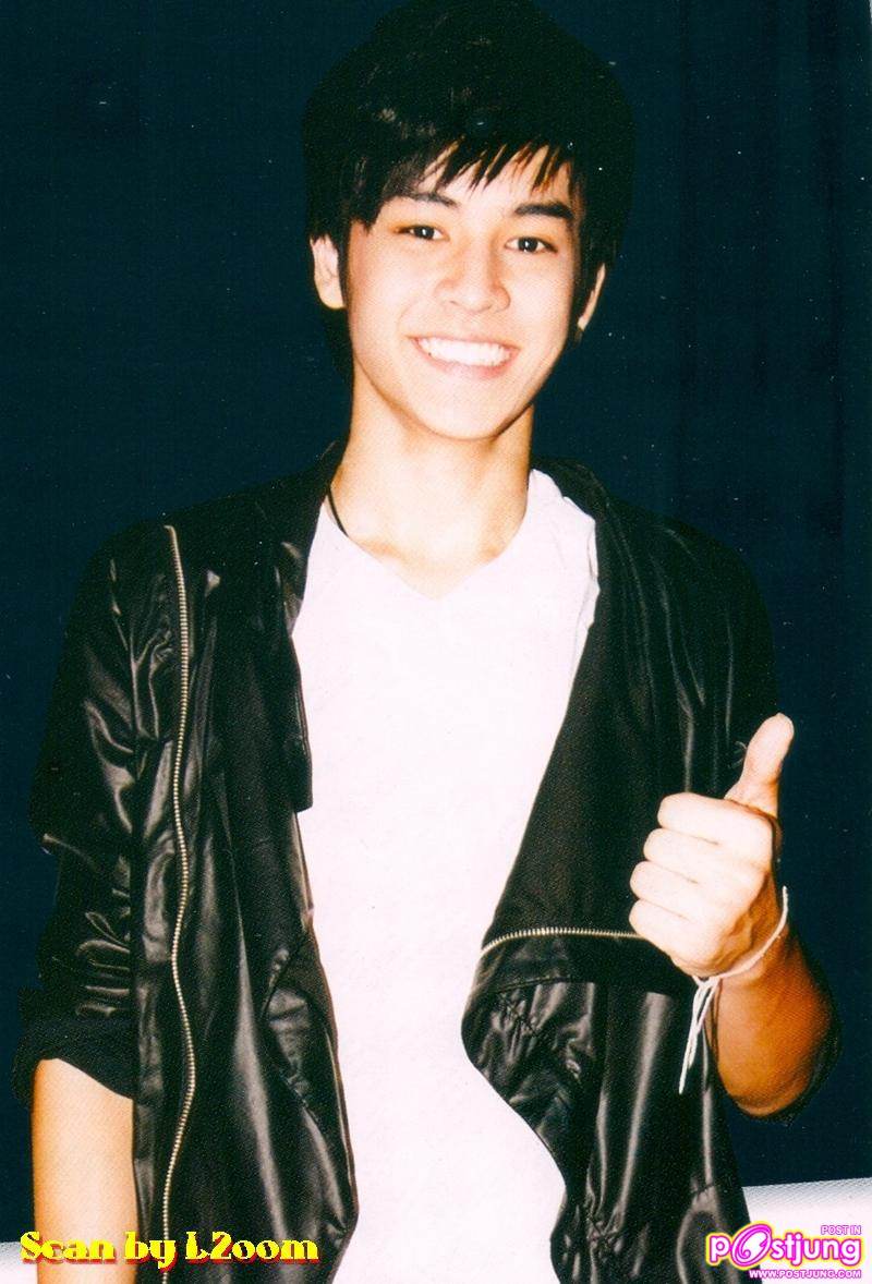 (บทสัมภาษณ์) เก้า จิรายุ และ คุณแม่ก้อย วรนุช ในนิตยสารผู้หญิง vol.1 no.557 April 2011