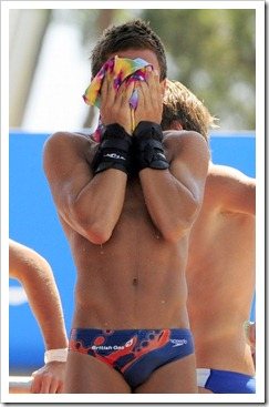 อากาศร้อนๆ ดูเด็กๆกัน