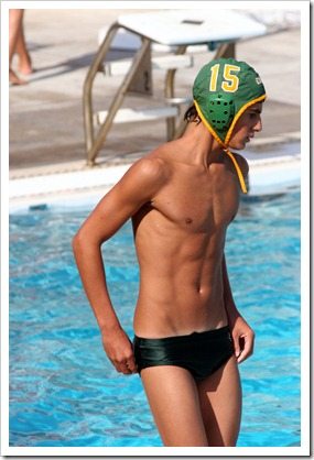 อากาศร้อนๆ ดูเด็กๆกัน