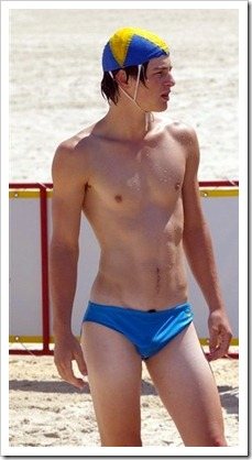 อากาศร้อนๆ ดูเด็กๆกัน