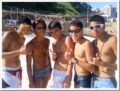 อากาศร้อนๆ ดูเด็กๆกัน