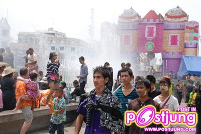 งานเทศกาลมหาสงกรานต์โคราช ประจำปี 2554  Korat Songkran Festival 2011 ~Fantasy~