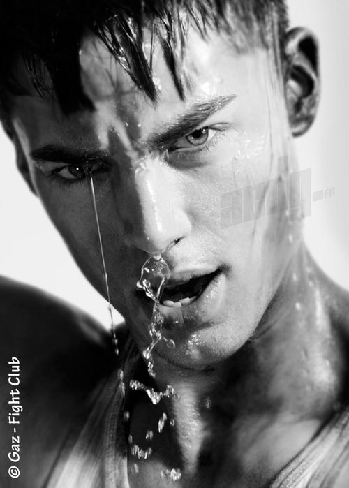 Gaz  หนุ่มเปื้อนน้ำมัน อย่างหล่ออ่ะ