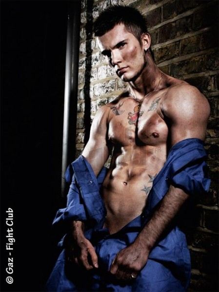 Gaz  หนุ่มเปื้อนน้ำมัน อย่างหล่ออ่ะ