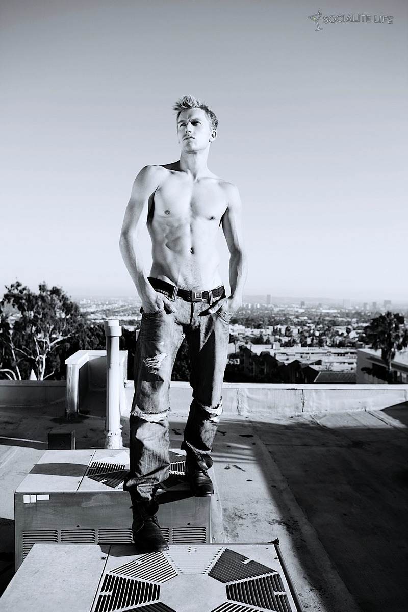 Jonathan Waud นายแบบที่ดูดี