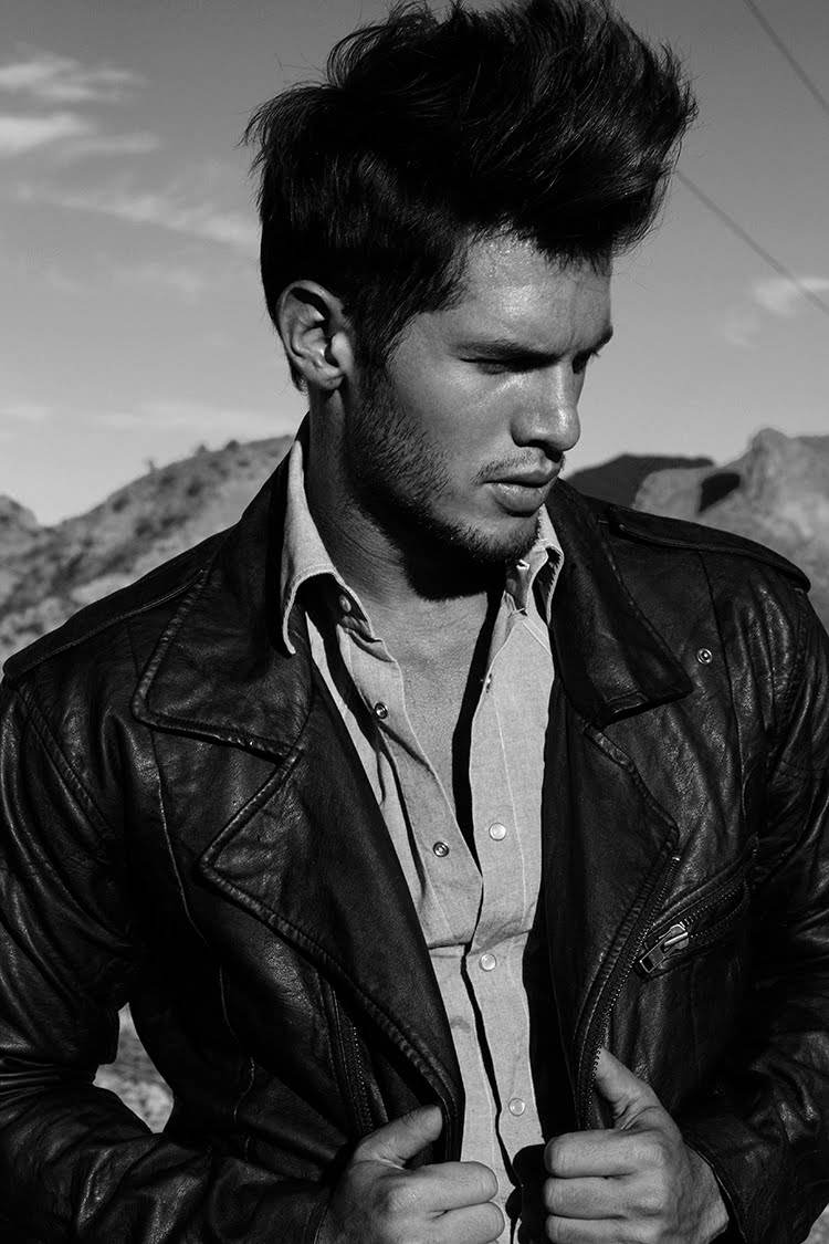 Kyle Ledeboer หล่อเลย