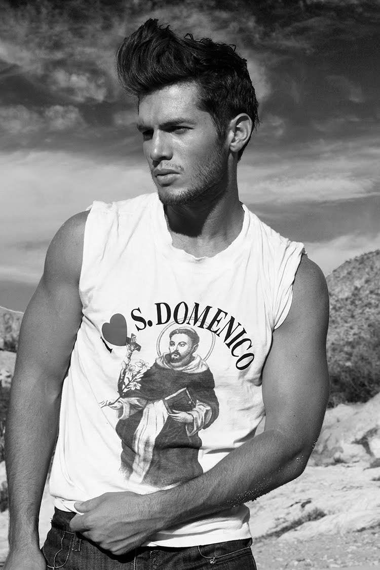 Kyle Ledeboer หล่อเลย