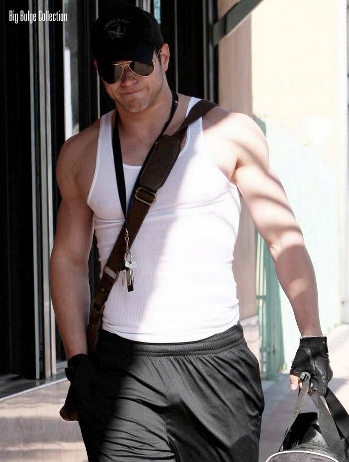 แอบดูคนดัง : Kellan Lutz