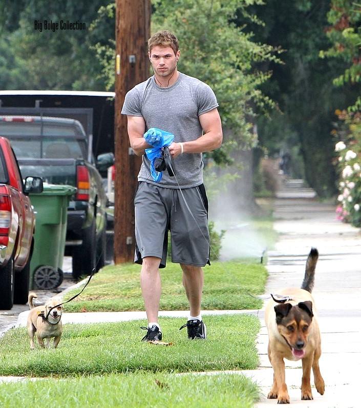 แอบดูคนดัง : Kellan Lutz