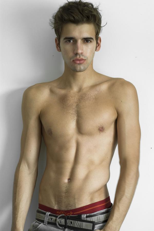 แอบดูคนดังกันครับ