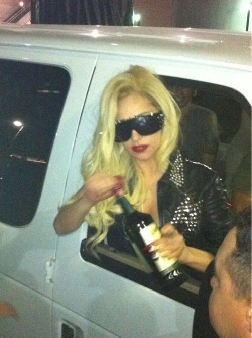 lady gaga & mini perform at tampa nightclub