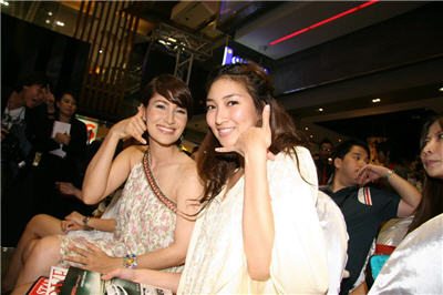 แอน ทองประสม