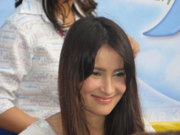 แอน ทองประสม