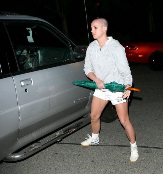 อีโล้นซ่า