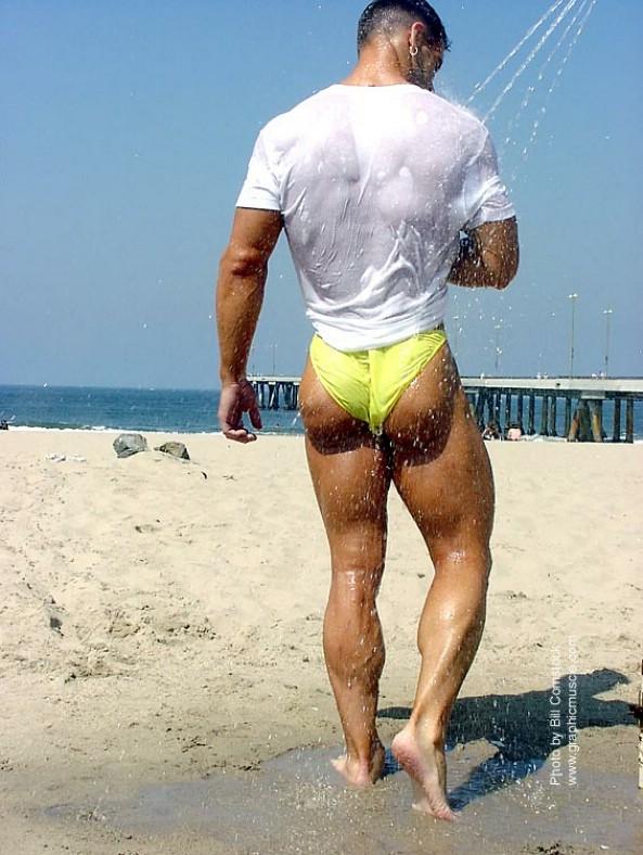 sexy male Matt Lowden