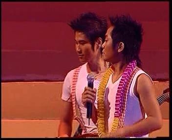 ต้าร์มือเบสวงโปงลางสะออน